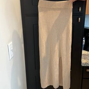 Pink Lily Sweater Skirt